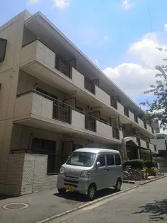 メゾン カメリア【1階】の外観