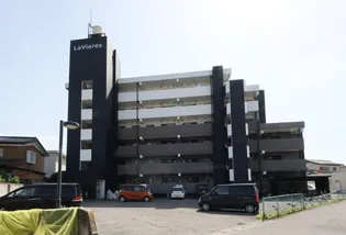 La Vieres(ラヴィエール)【4階】の外観