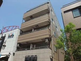 ファーストピュア【1階】の外観