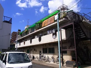 坂下グリ-ンハイツ【2階】の外観