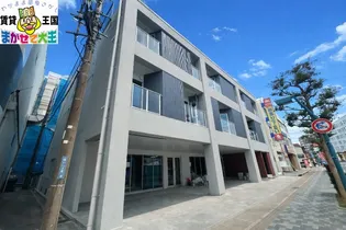 Re BIRTH道の尾【3階】の外観