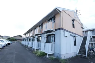 シャトルハイツの画像