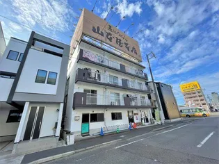 ファミール山王の画像