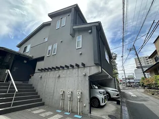 神奈川県藤沢市鵠沼石上2【一戸建】の外観