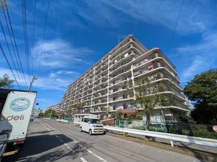 ソフトタウン谷津遊園2号棟の画像