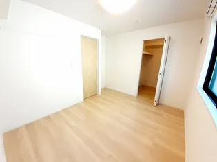 ラフレ-ズ IV【1階】の内装