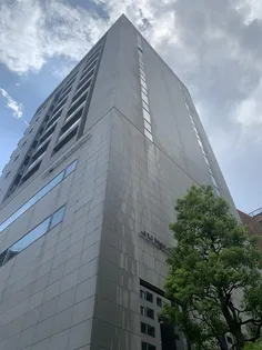 ファーロ南青山【8階】の外観