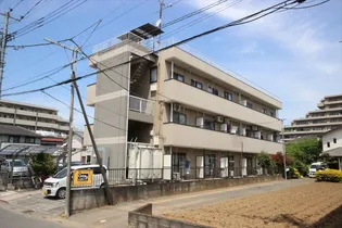 ブロードピーク【3階】の外観