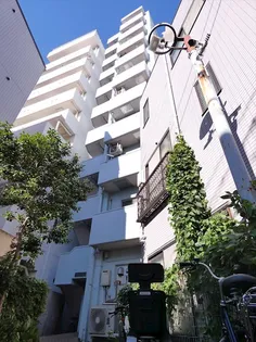 桑原マンション【8階】の外観