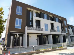 ブリアンIの画像