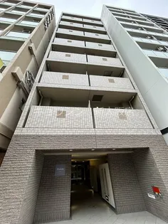 パダム新大阪【6階】の外観