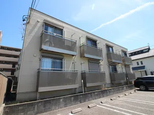 ロイヤルセゾン美里【1階】の外観