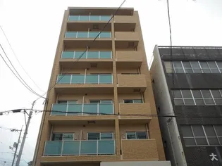 ピアスマート医大東【2階】の外観