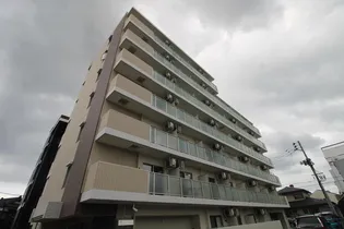 グラン シェーヌ八幡の画像