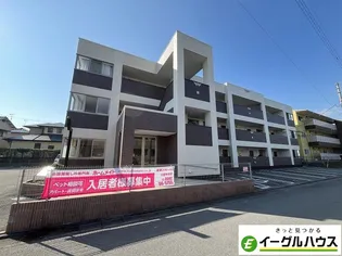 ユニヴァリィ ルミナスの画像