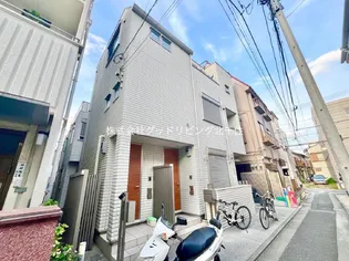 セレーナ【2階】の外観