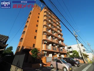 ラ・ベル・ビュー【6階】の外観