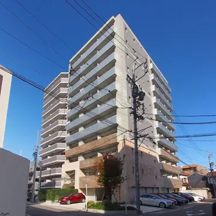 泉アパートメント【6階】の外観