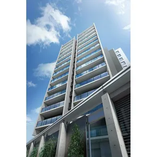 東京都渋谷区本町3【マンション】の外観