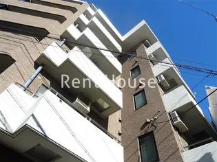 東京都世田谷区北沢4【マンション】の外観