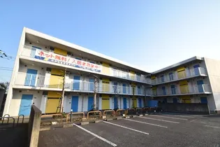 学生会館KMビル(食事つき)【3階】の外観