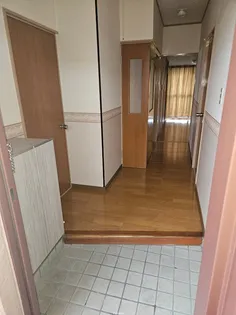 寺澤ハイツ【5階】の玄関