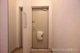 グラシアス【2階】の玄関