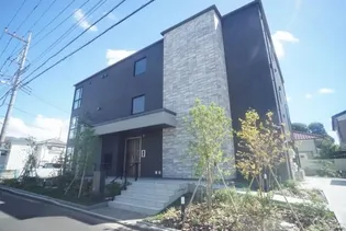 埼玉県さいたま市緑区大字三室【マンション】の外観