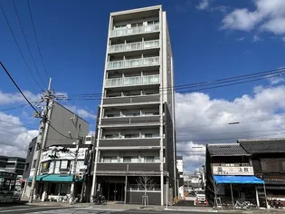 バロン【7階】の外観