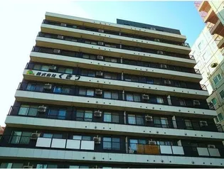 セントポーリア弐番館【3階】の外観