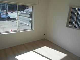 クリスタル・リエール【1階】の外観