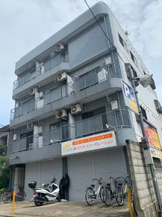 コーポウエスト守口【3階】の外観