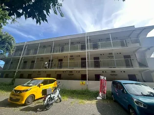 神奈川県秦野市下大槻【マンション】の外観