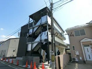 リブリ・アヴニール【1階】の外観