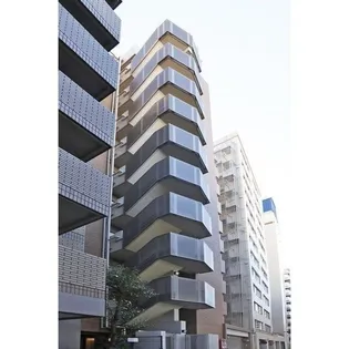 プランドル明大前【3階】の外観