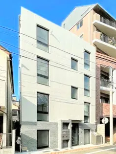 プレジール三軒茶屋【2階】の外観