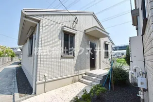 神奈川県伊勢原市高森2【一戸建】の外観