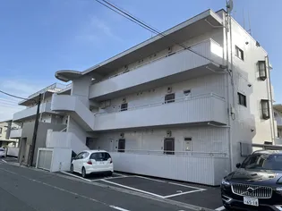 カルミヤ【2階】の外観