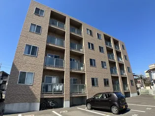 ホワイトピアニー イーストの画像