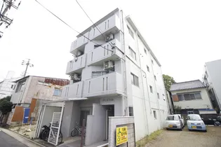 ジュネス平松の画像