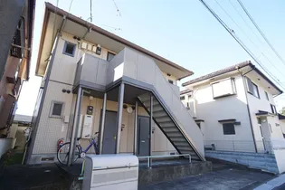 東京都狛江市中和泉4【アパート】の外観