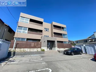 DO LA TOUR 青山の画像