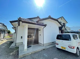 愛媛県新居浜市庄内町3【一戸建】の外観