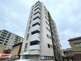 ラインアップ【8階】の外観