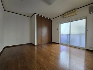 ピコハウス―Y【2階】の居間