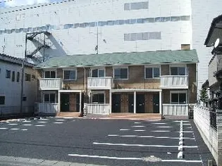 ロイヤルコート【1階】の外観