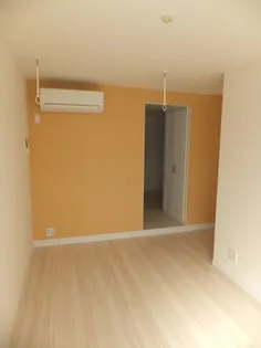 ゴールドフォレスト【1階】の居間