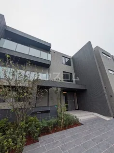 ル リアン【2階】の外観