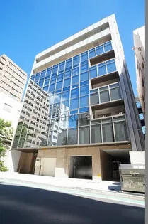 ポン・シェール元町【6階】の外観