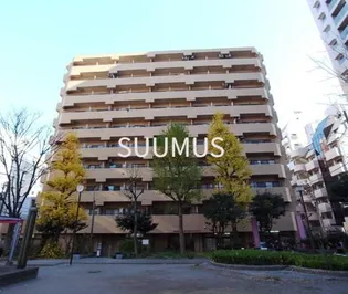 東京都新宿区新宿1【マンション】の外観